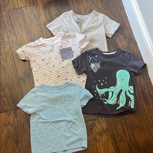 Kids Graphic and Striped T-Shirts Set